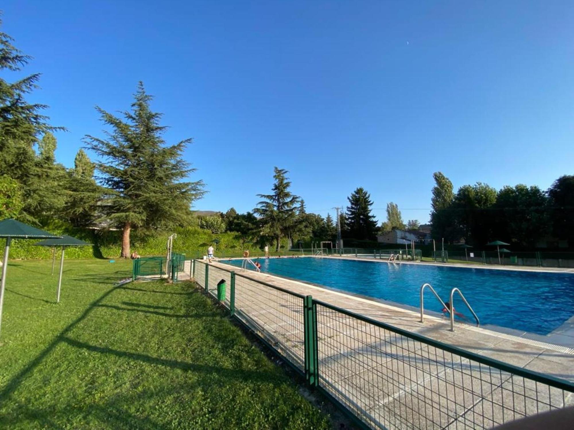 Preciosa Casa Lobos, Aislada E Independiente Otero de Herreros Dış mekan fotoğraf